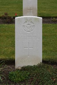 Harrogate (Stonefall) Cemetery - Perriam, Howard Alan